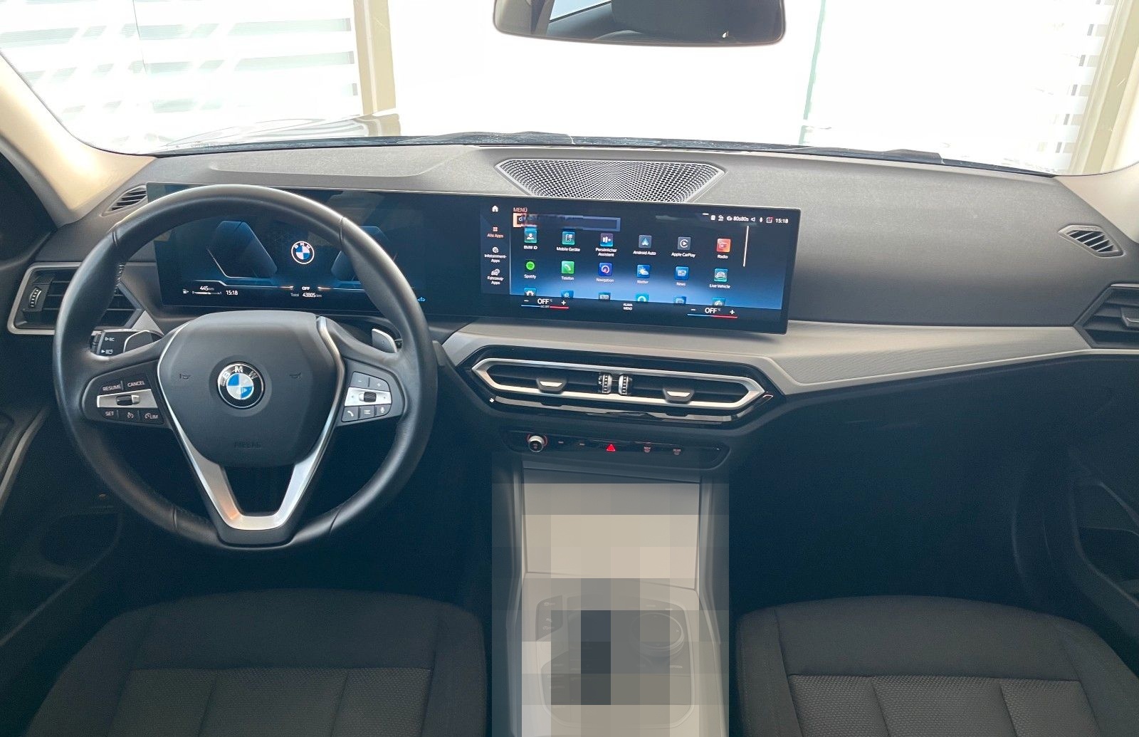 BMW 318i Touring Aut. Neues Model Unfallfrei foto 9