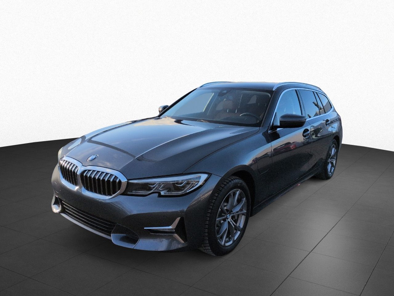 BMW 330e Touring xDrive Luxury LC-Pro Laser HUD DAB foto 3