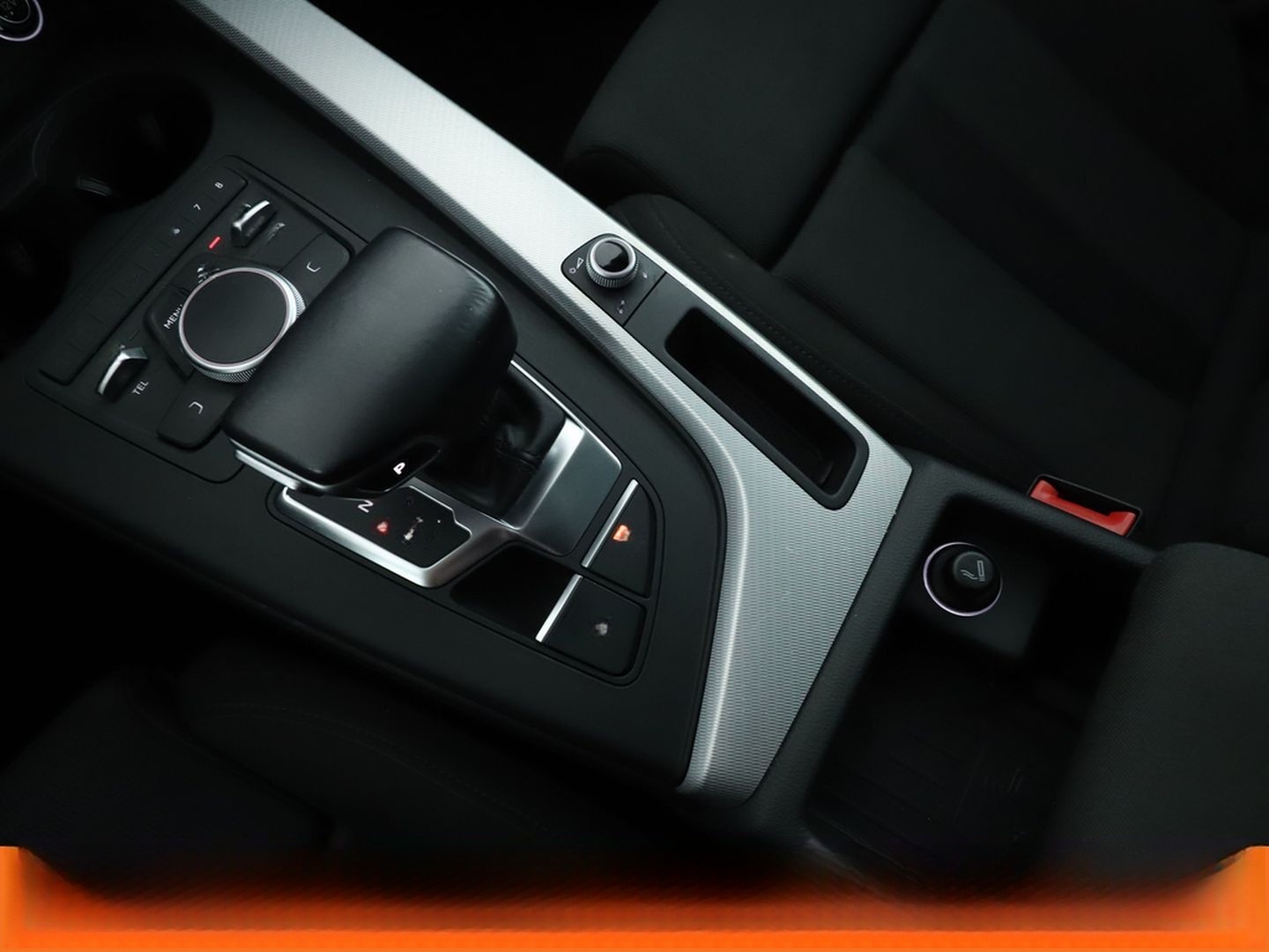 Audi A4 1.4 TFSI ACT Sport Aut.*NAVI*XENON*TEMPO*PDC* foto 23