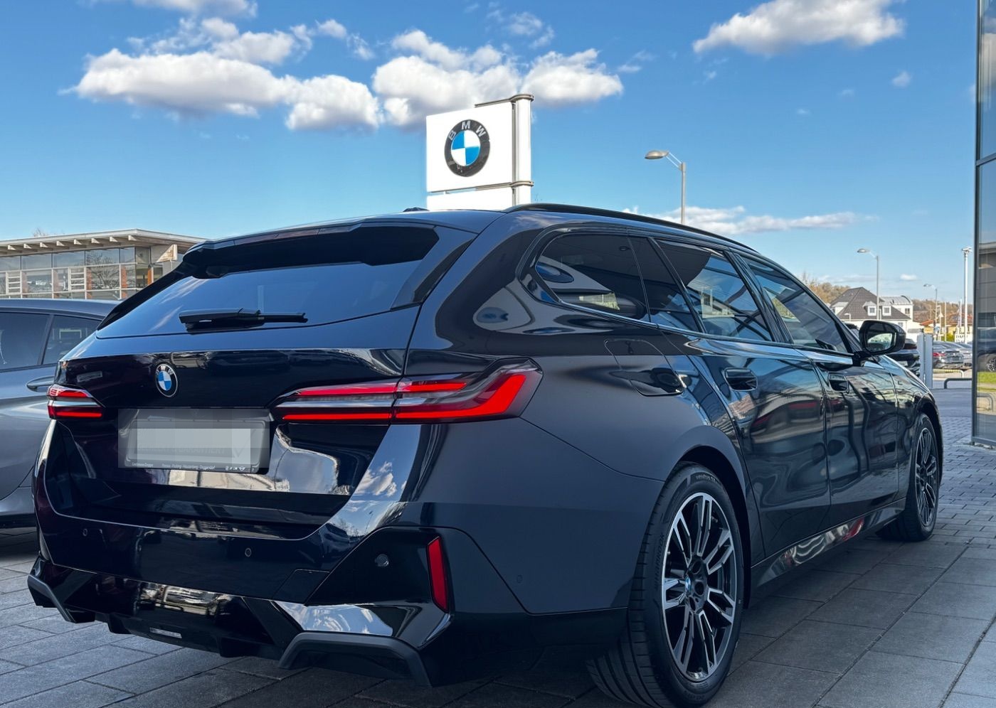BMW 520d Tour. M-Sport-Pro HUD/Pano. GARANTIE-10/29 foto 17