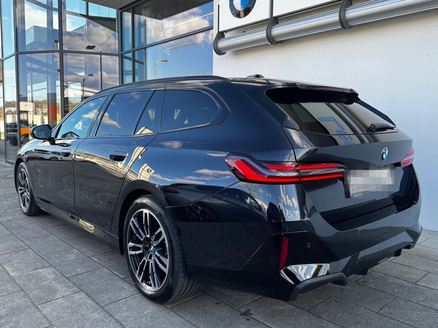 BMW 520d Tour. M-Sport-Pro HUD/Pano. GARANTIE-10/29 foto 5