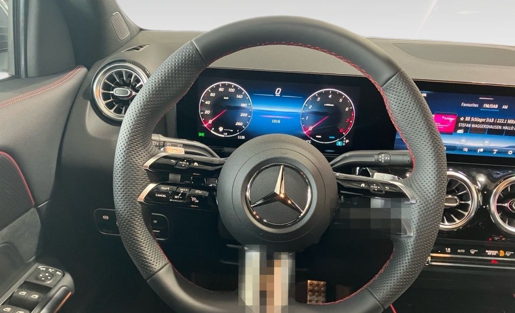 Mercedes-Benz GLA 180 EDITION AMG-Line+AHK+DISTR+KEYLESS+360°K foto 12