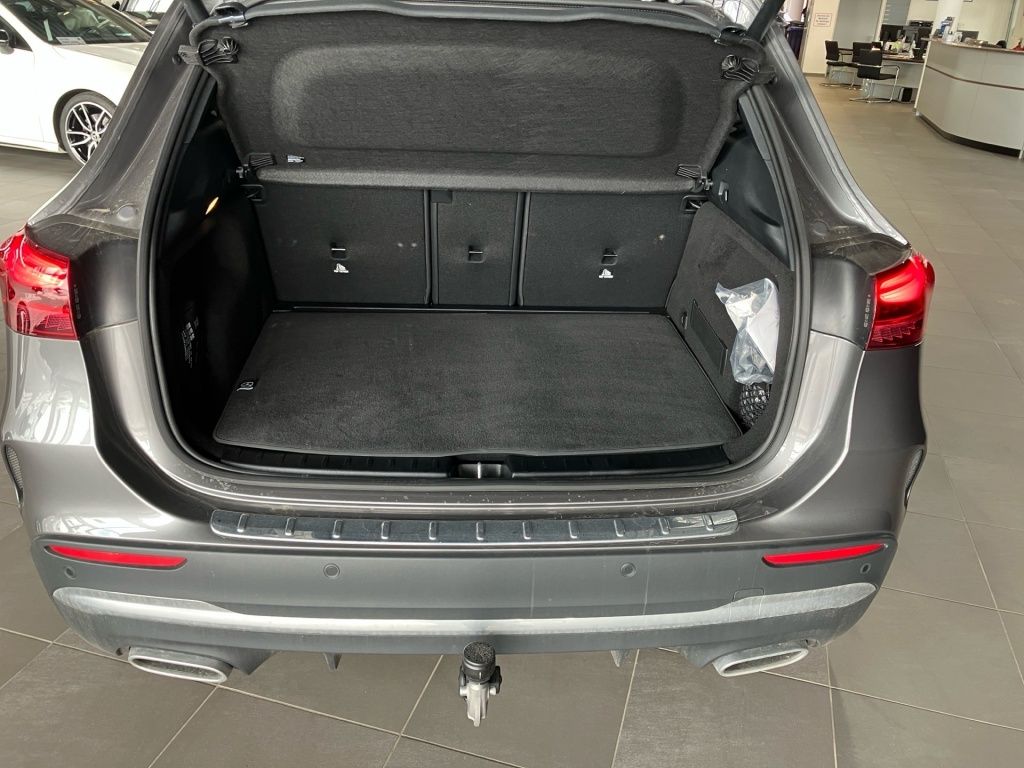 Mercedes-Benz GLA 180 EDITION AMG-Line+AHK+DISTR+KEYLESS+360°K foto 18
