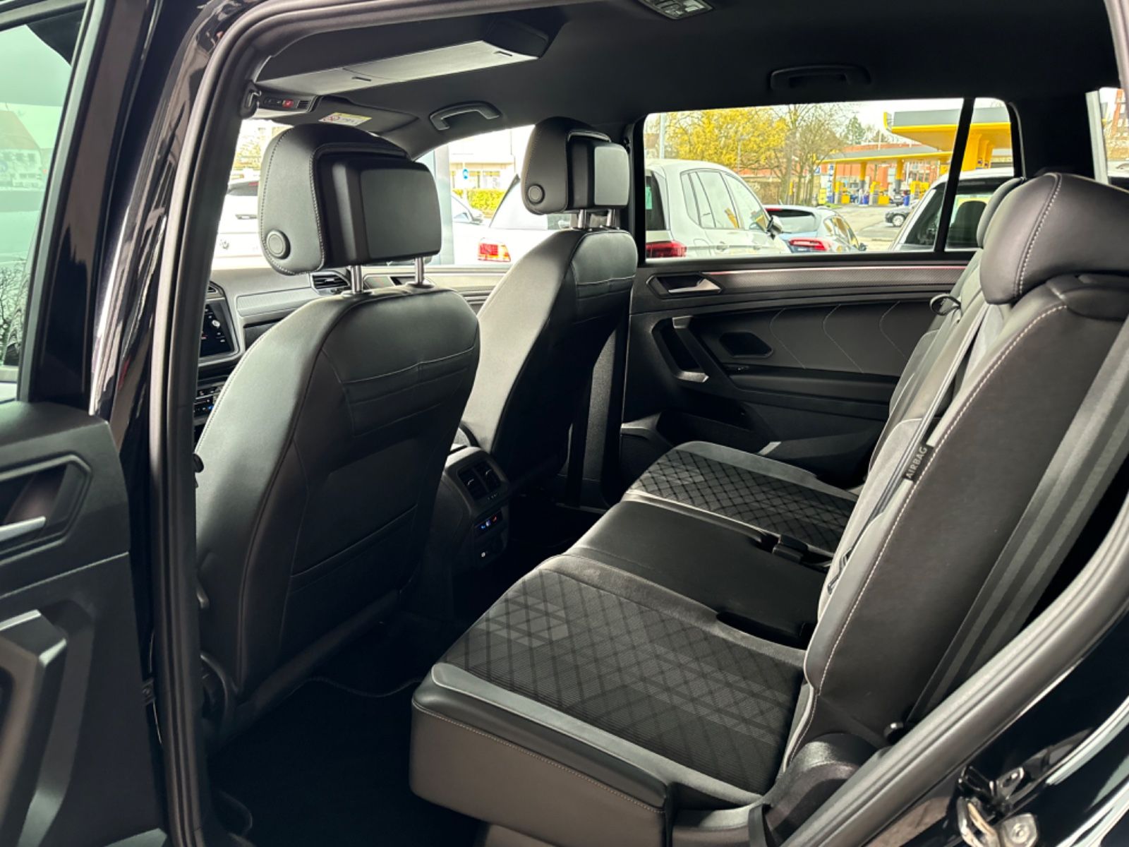 Volkswagen Tiguan Allspace R-Line 4M. *Digital/AHK/Head/7Si foto 25