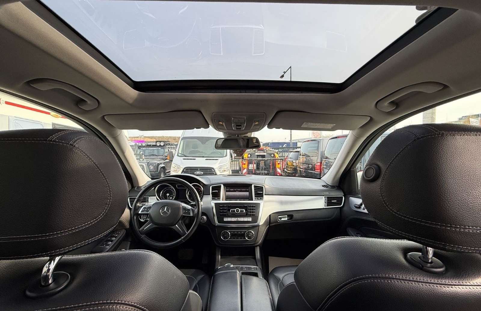 Mercedes-Benz ML 350 CDI BlueT/AMG/Xenon/Kamera/Leder/Panor foto 20