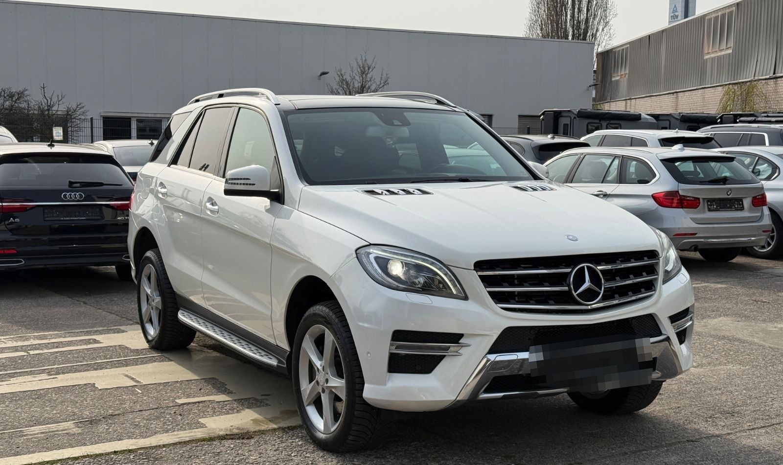 Mercedes-Benz ML 350 CDI BlueT/AMG/Xenon/Kamera/Leder/Panor foto 3