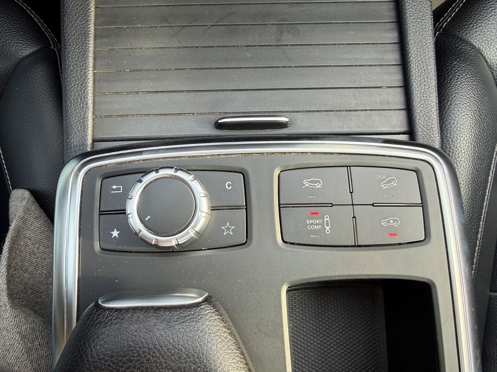 Mercedes-Benz ML 350 CDI BlueT/AMG/Xenon/Kamera/Leder/Panor foto 28