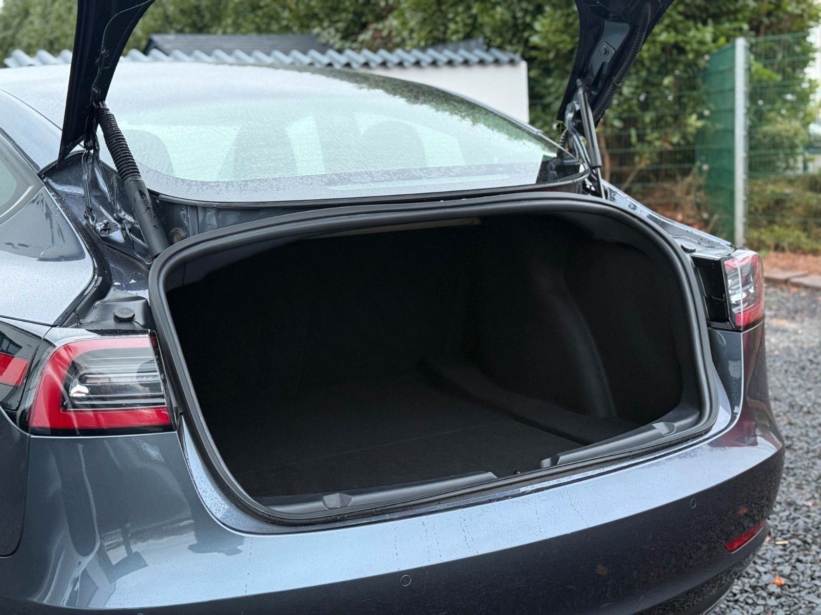 Tesla Model 3 Mod. 2021 Long Range Facelift Sportpaket foto 17