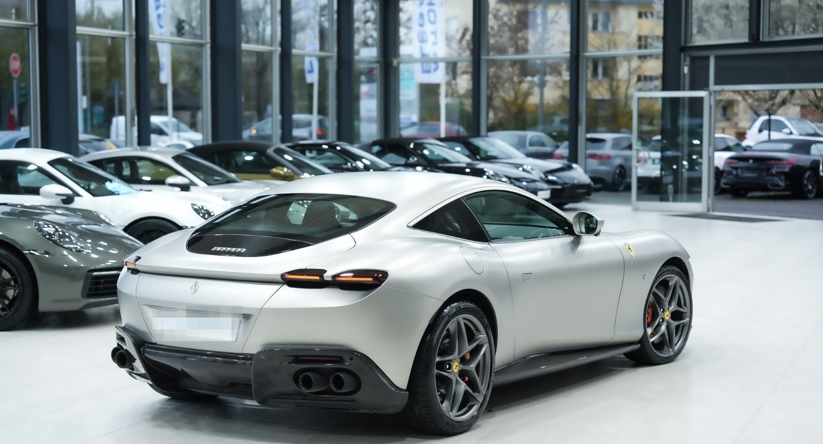 Ferrari Roma*CARBON-EXTERIEUR*MATRX-LED*MATT*DAYTONA*1HD foto 3