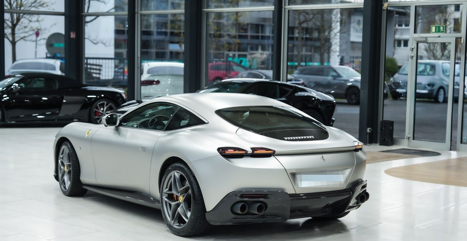 Ferrari Roma*CARBON-EXTERIEUR*MATRX-LED*MATT*DAYTONA*1HD foto 6
