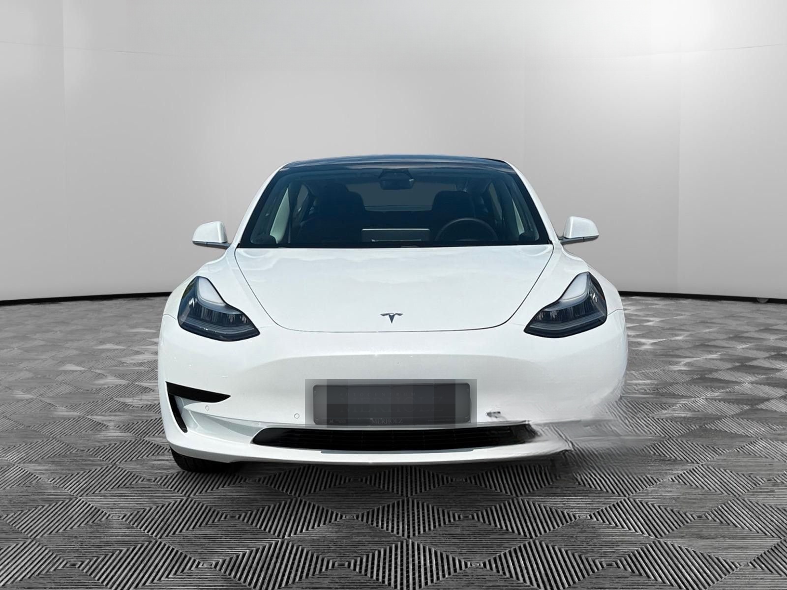 Tesla Model 3 Standard Range Plus Premium foto 2