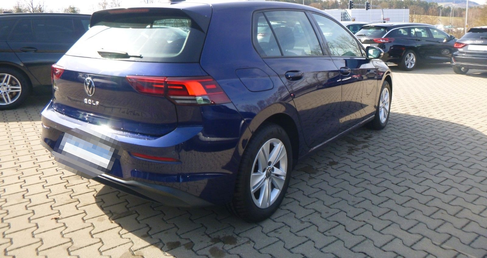Volkswagen Golf VIII  1,0 eTSI Life >AUT/NAV/LED/KAM/SHZ< foto 6