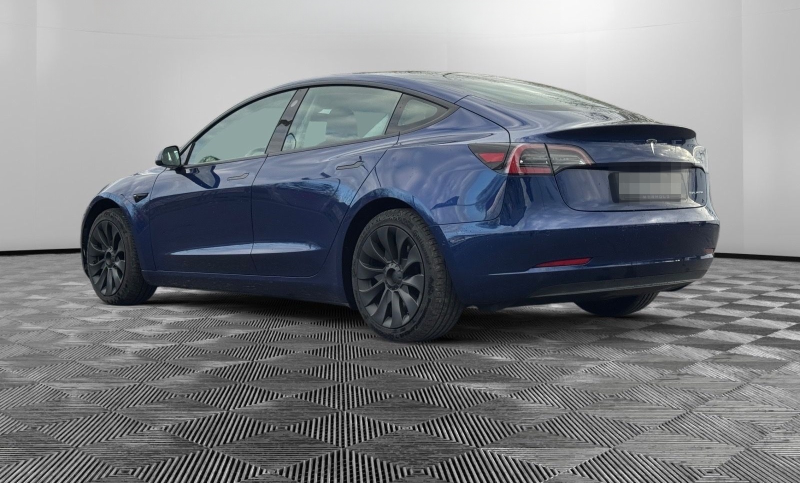 Tesla Model 3 Long Range Dual Motor AHK foto 3