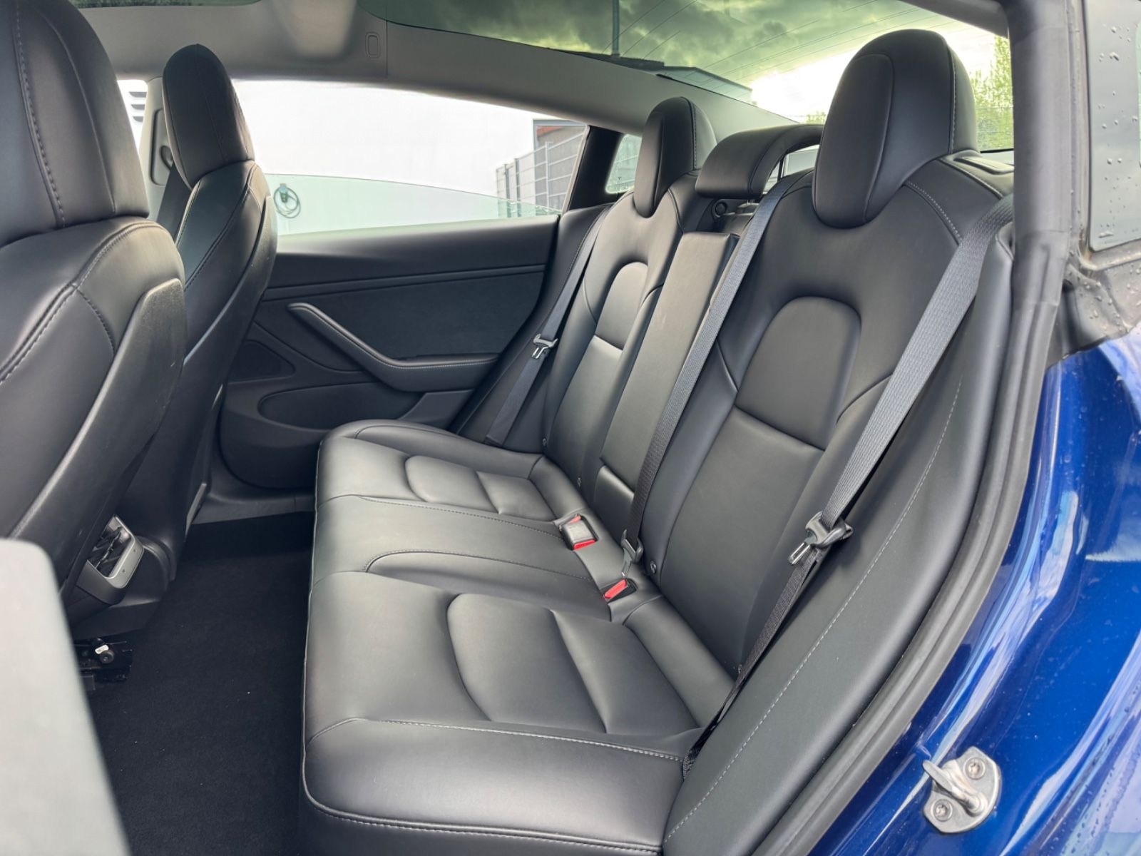 Tesla Model 3 Long Range Dual Motor AHK foto 10