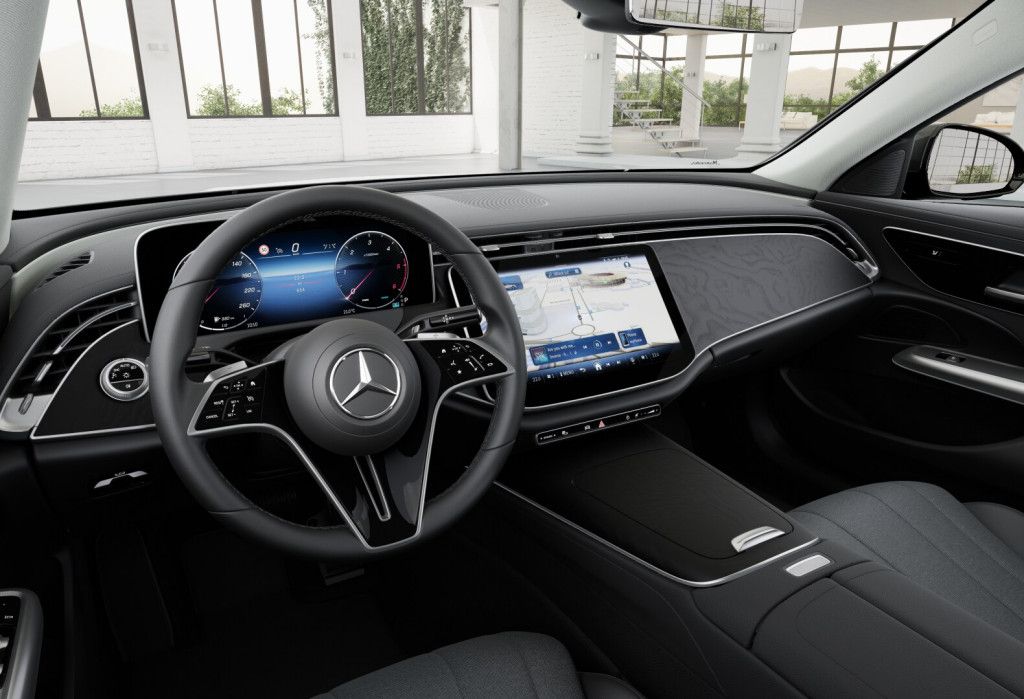Mercedes-Benz E 220 d Avantgarde AHK LED Navi Kamera Spurh.-As foto 3