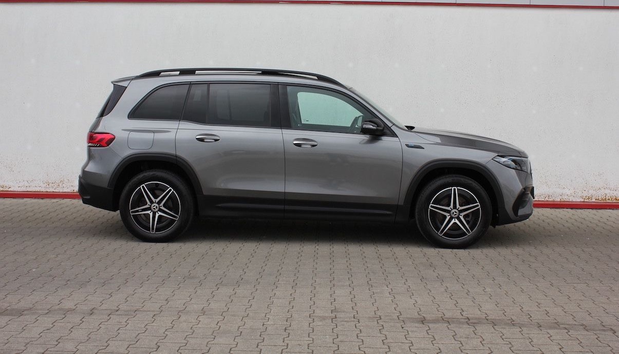 Mercedes-Benz EQB 300 4Matic AMG PANO 847 7-Sitz 27097 € NETTO foto 4