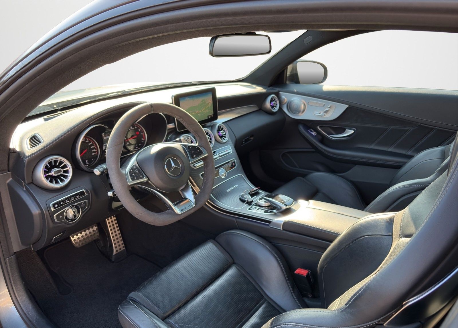 Mercedes-Benz C Coupe C 63 S AMG AERODYNAMIK VOLL foto 9