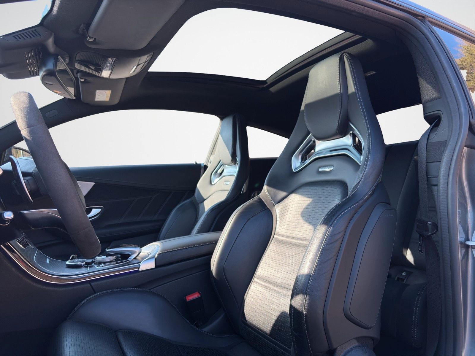 Mercedes-Benz C Coupe C 63 S AMG AERODYNAMIK VOLL foto 10