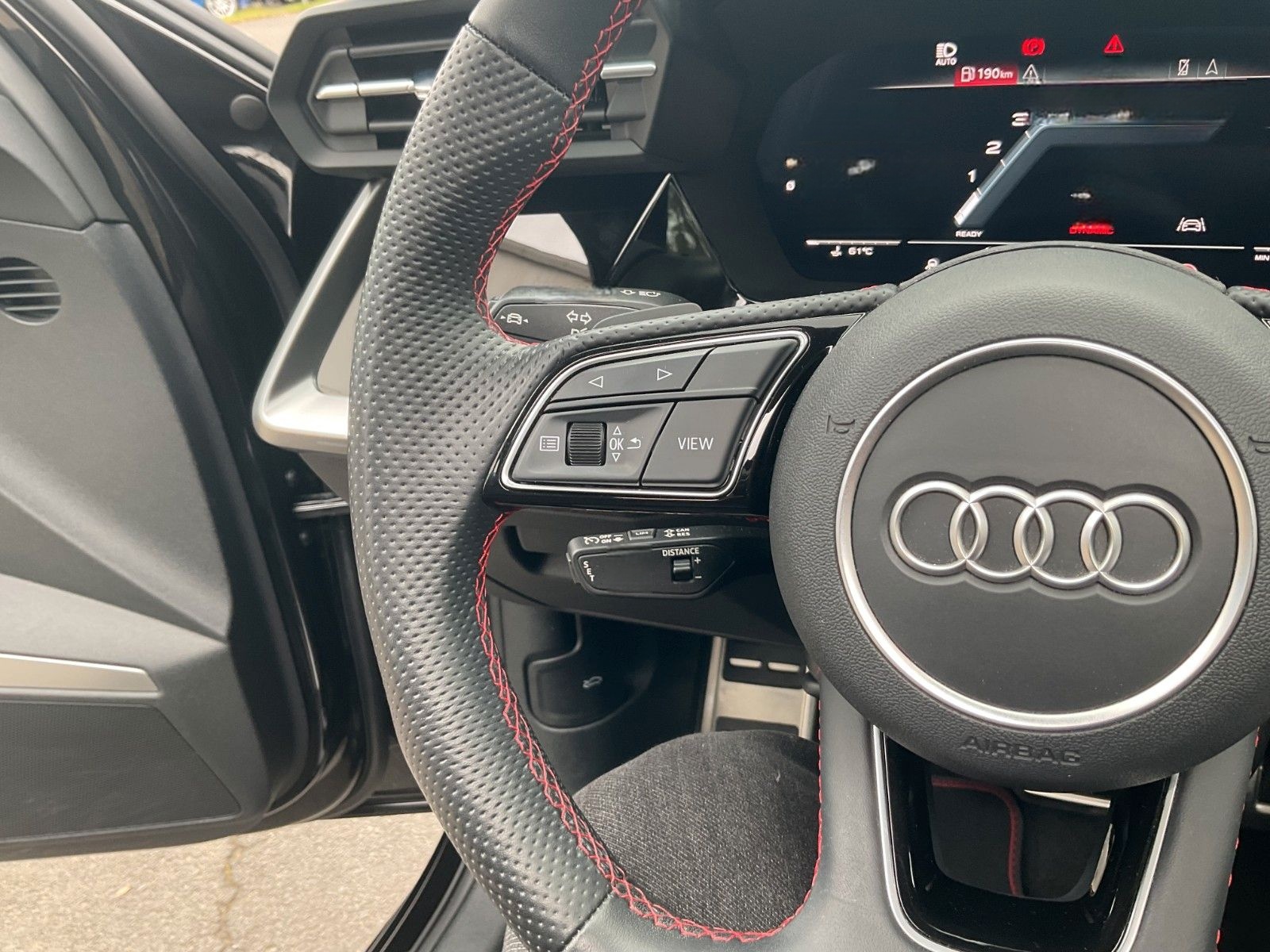 Audi S3 Sportback 2.0 TFSI quattro MATRIX Pano foto 17