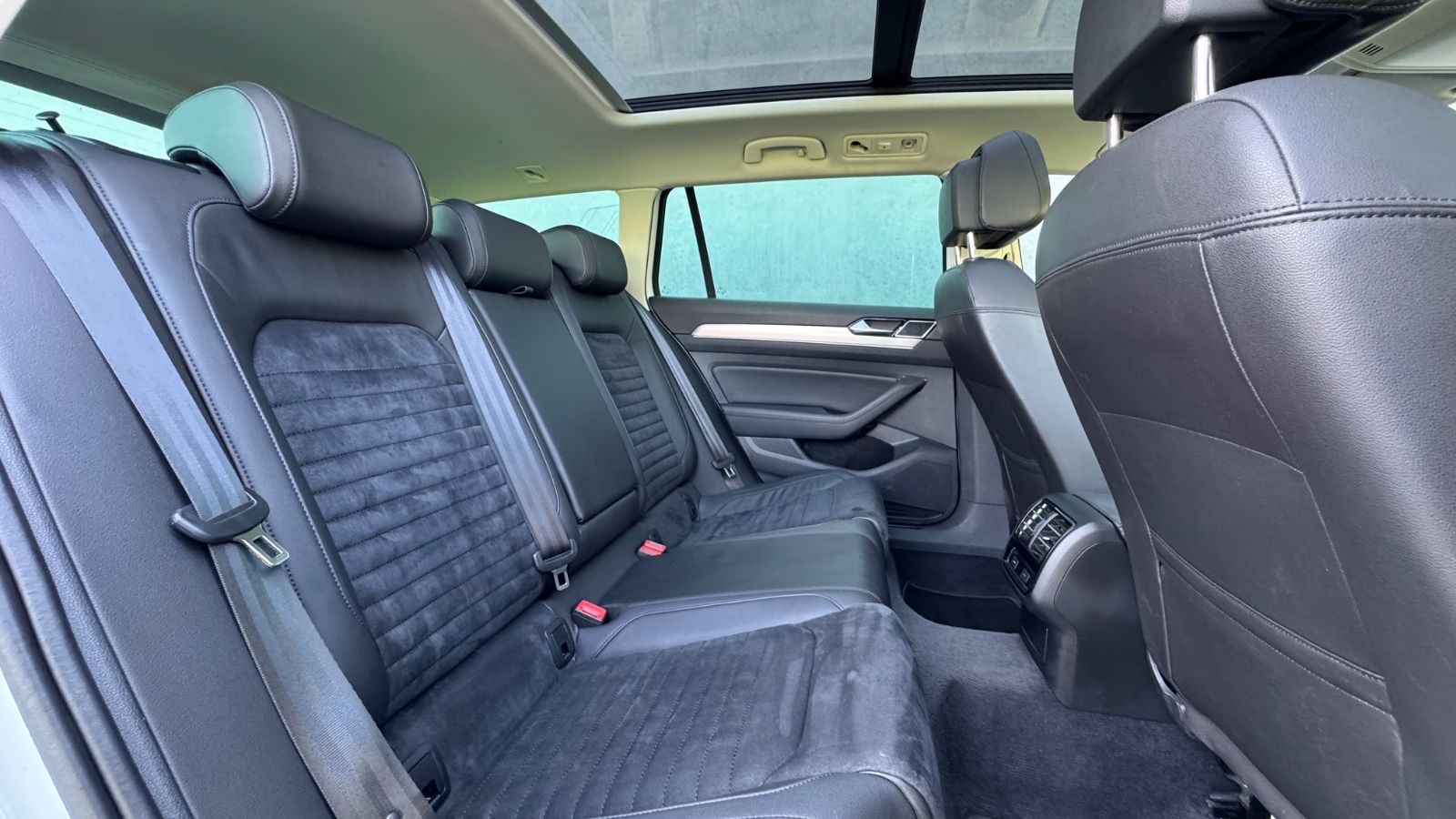 Volkswagen Passat Variant Highline BMT/Start-Stopp|Pano| foto 18