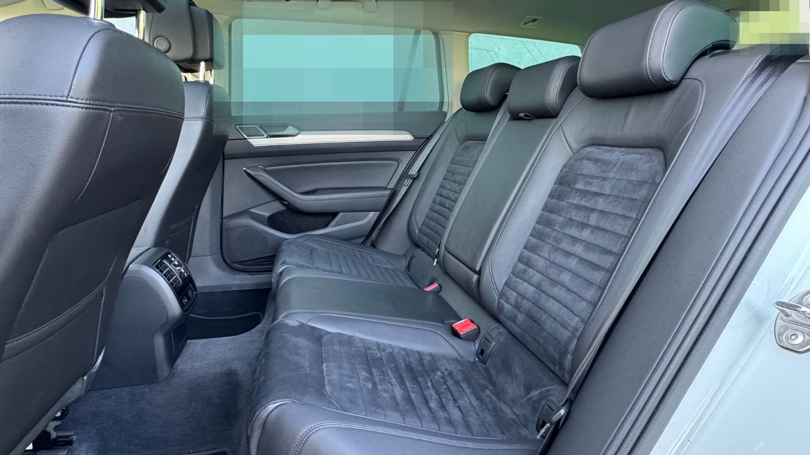 Volkswagen Passat Variant Highline BMT/Start-Stopp|Pano| foto 19