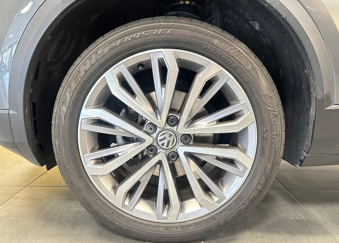 Volkswagen T-ROC United 1.5 TSI DSG, 18",LED,Navi,AHK... foto 4