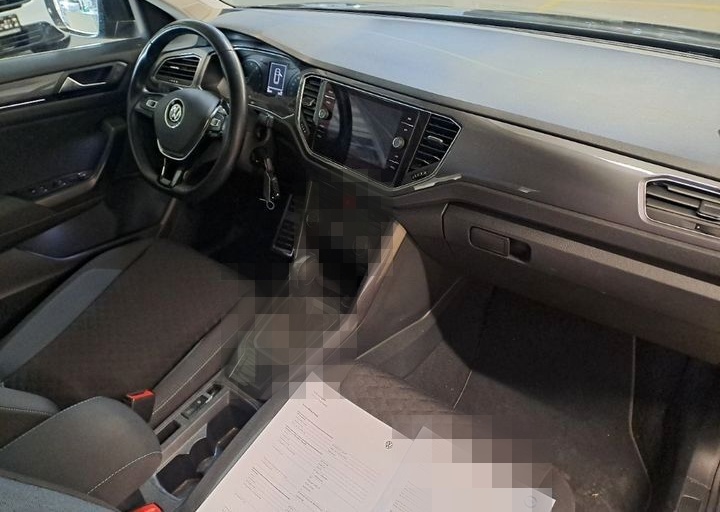 Volkswagen T-Roc IQ.DRIVE 1.5 TSI DSG °NAVI°ACC°TWA° foto 2