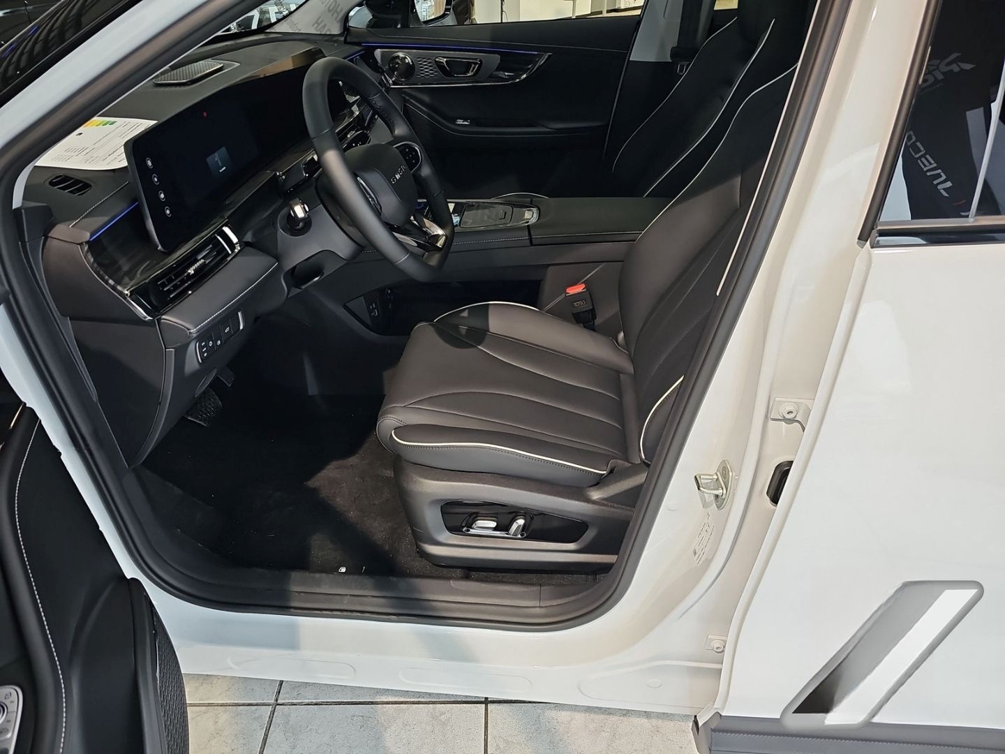 OMODA 5 Omoda 05 Exclusive  1,5 TGDI HEV , Automatik L foto 10