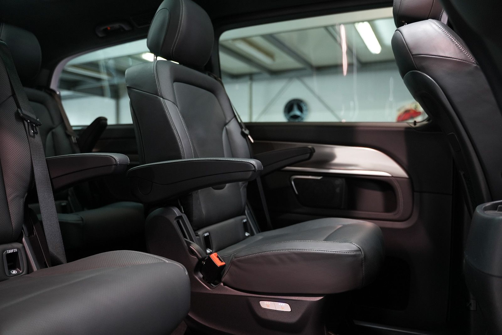 Mercedes-Benz V 300 d EXCLUSIVE EDITION 4M LANG*PAN*LEDER*VOLL foto 17