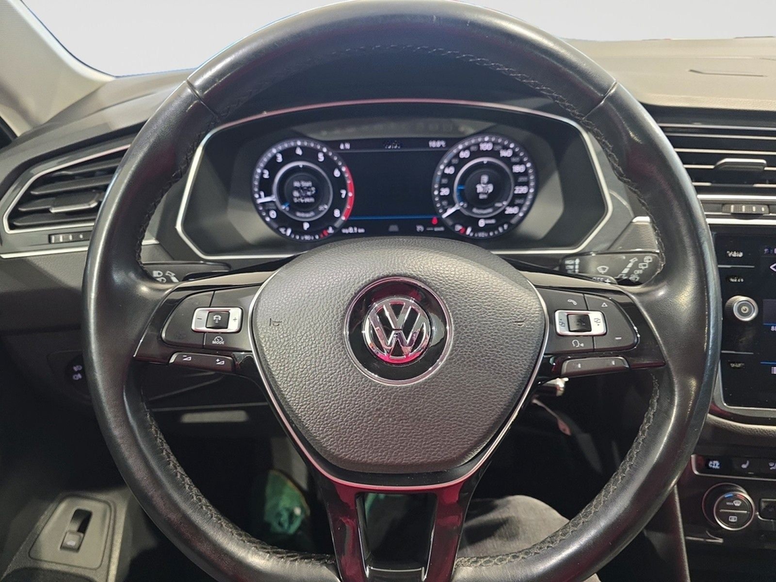 Volkswagen Tiguan 2.0TSI 4M R-LINE AHK ACC DSG PAN LED 2.Hd foto 13