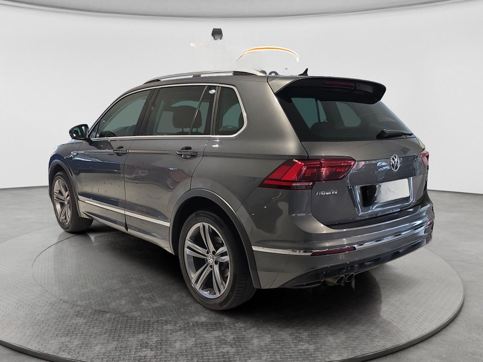 Volkswagen Tiguan 2.0TSI 4M R-LINE AHK ACC DSG PAN LED 2.Hd foto 4