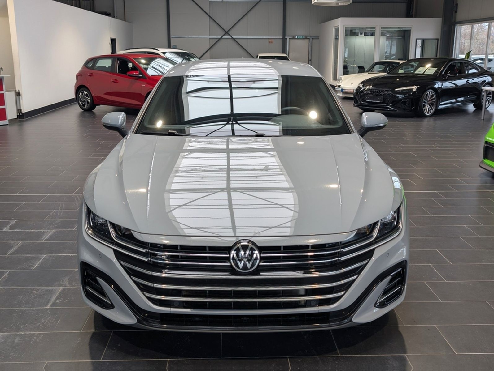 Volkswagen Arteon  Shooting Brake 2.0 TSI DSG R-Line 8-fach foto 3