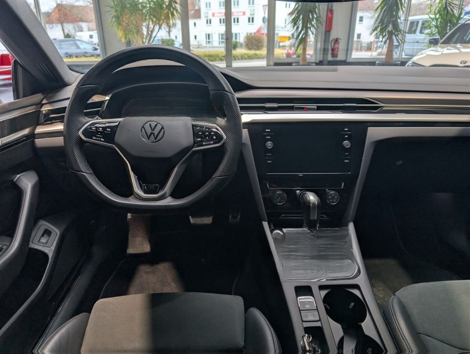 Volkswagen Arteon  Shooting Brake 2.0 TSI DSG R-Line 8-fach foto 7