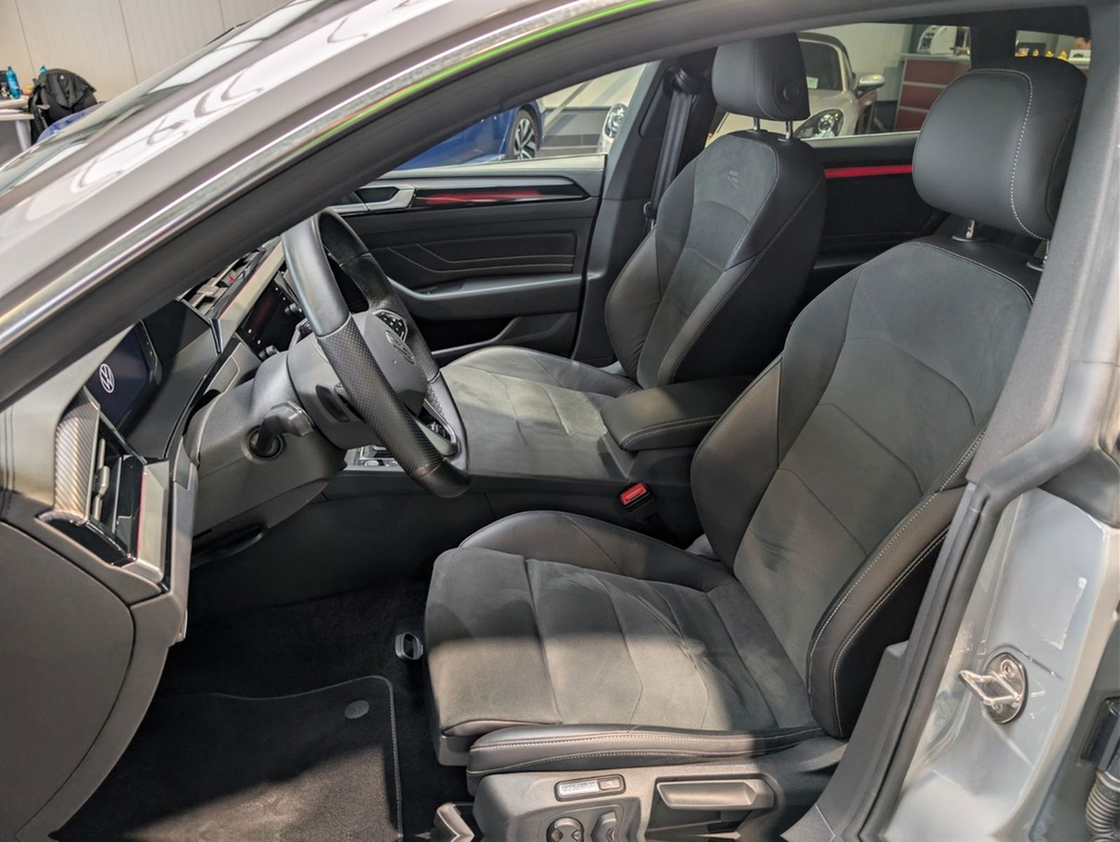 Volkswagen Arteon  Shooting Brake 2.0 TSI DSG R-Line 8-fach foto 8