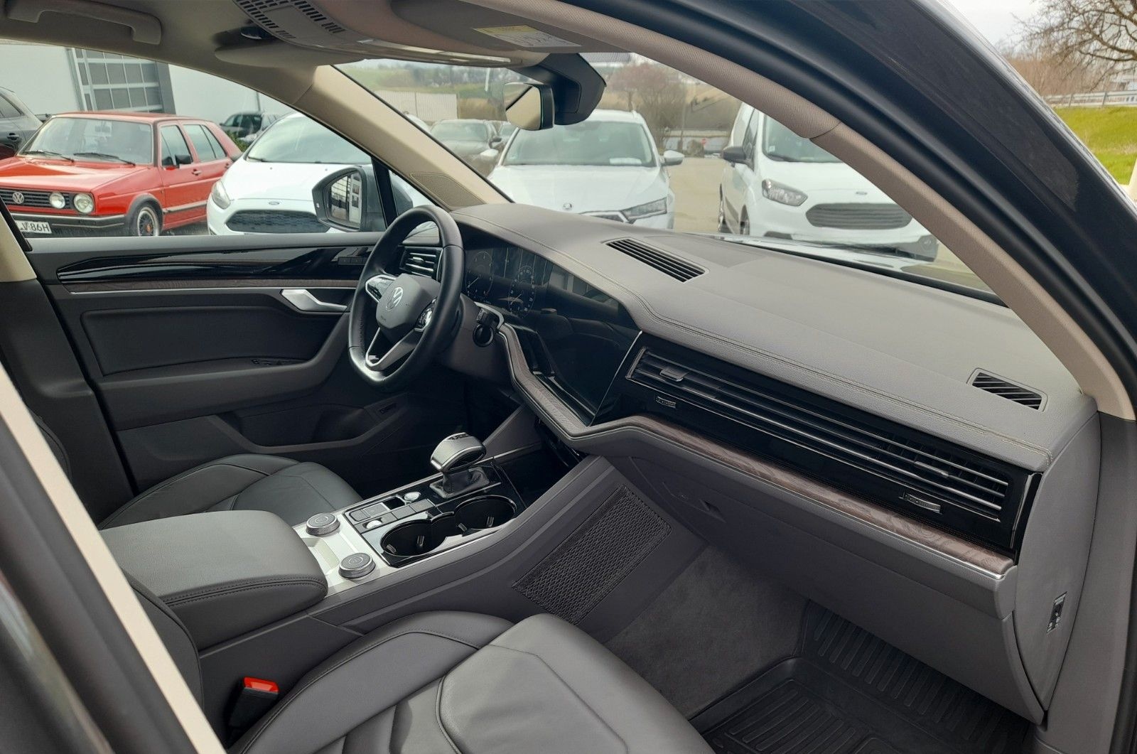 Volkswagen Touareg Atmosphere 4M LEDER/LED/LUFT/AHK/ALU19 foto 11