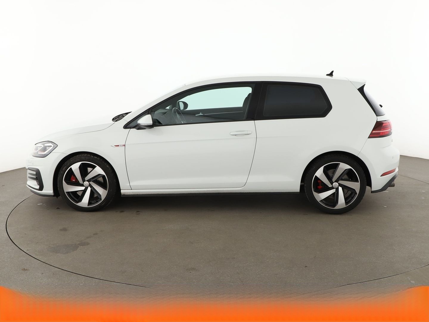 Volkswagen Golf VII 2.0 TSI GTI Performance BM Aut.*LED*PDC foto 3