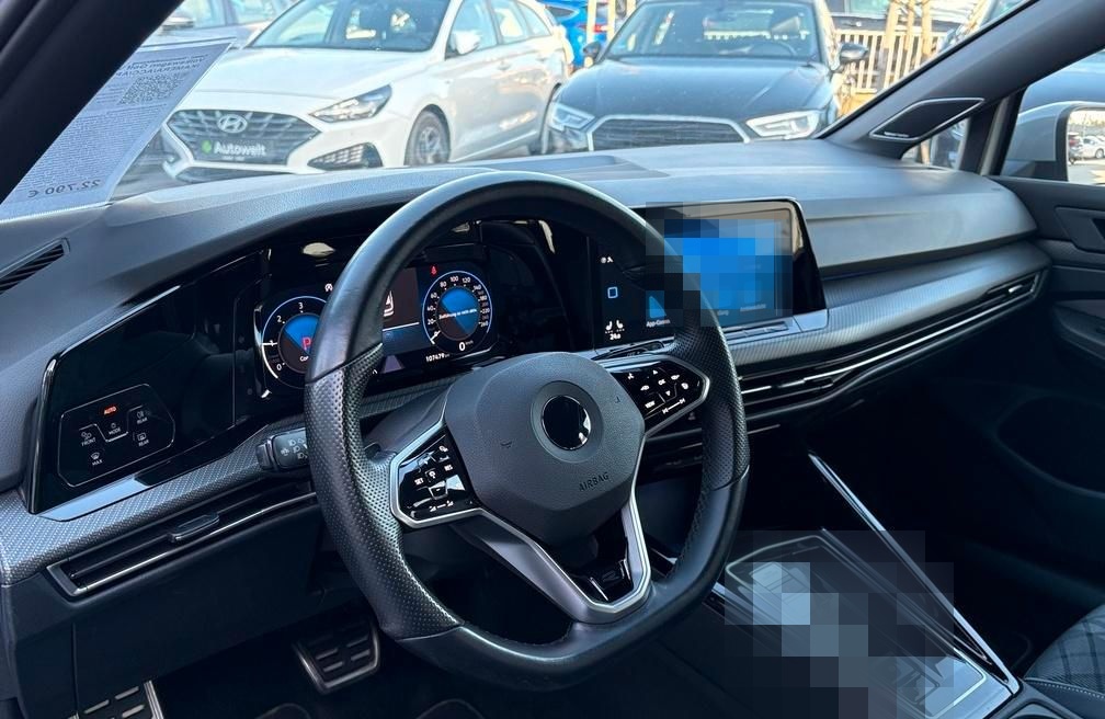 Volkswagen Golf VIII Variant 2.0 TDI R-Line AHK/KAMERA/ACC/ foto 8