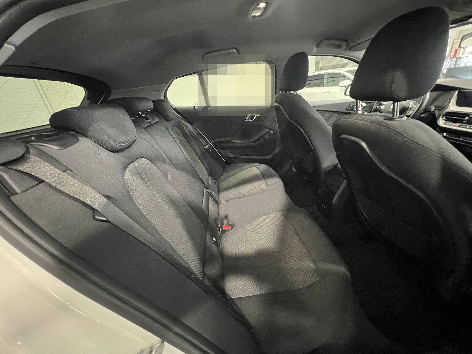 BMW 116d Lim. Automatik **Navi*AHK*SHZ*PDC** foto 15