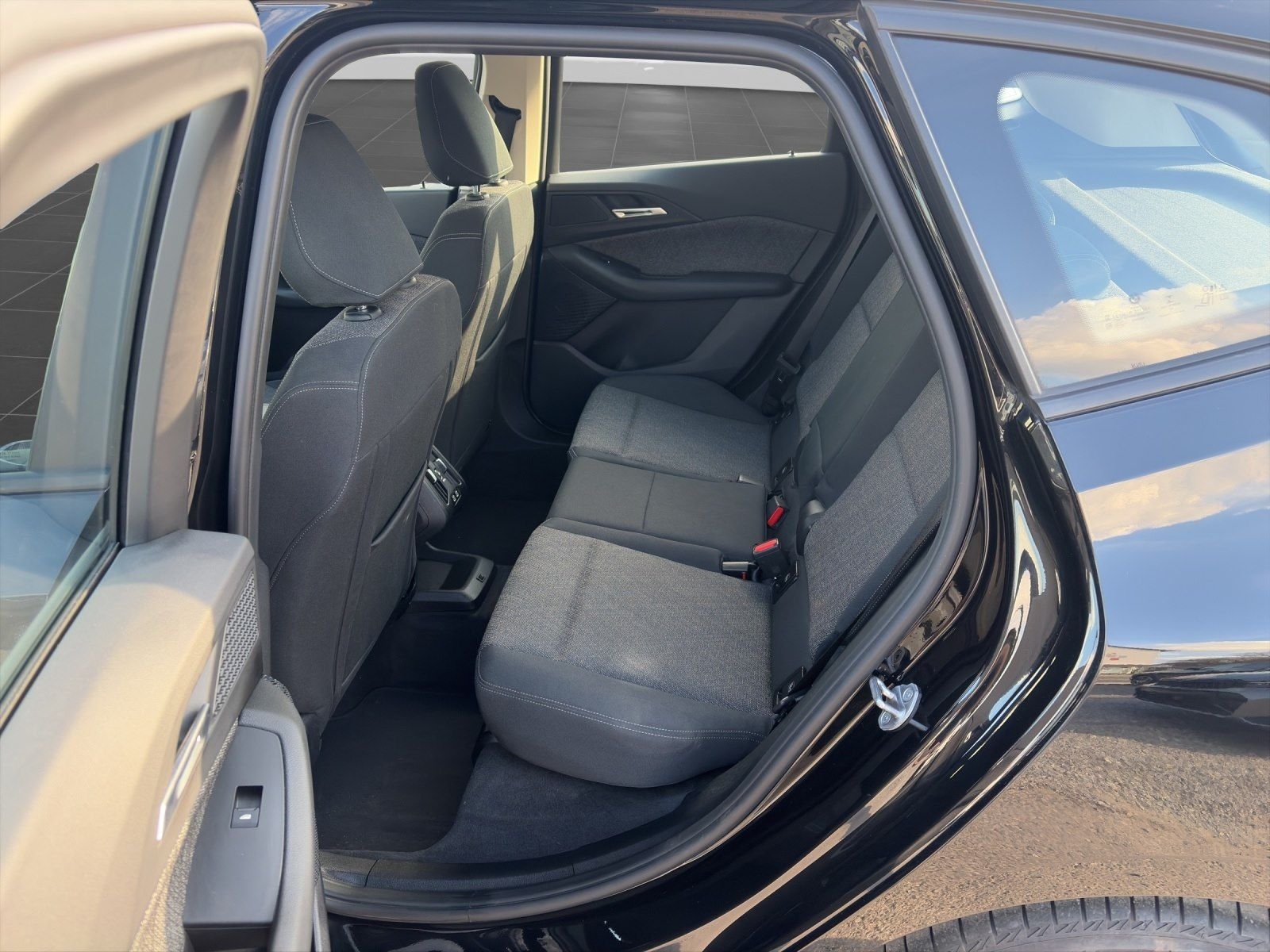 BMW 218i Active Toure| Aktivsitz| Kamera| Shz| Navi| foto 13