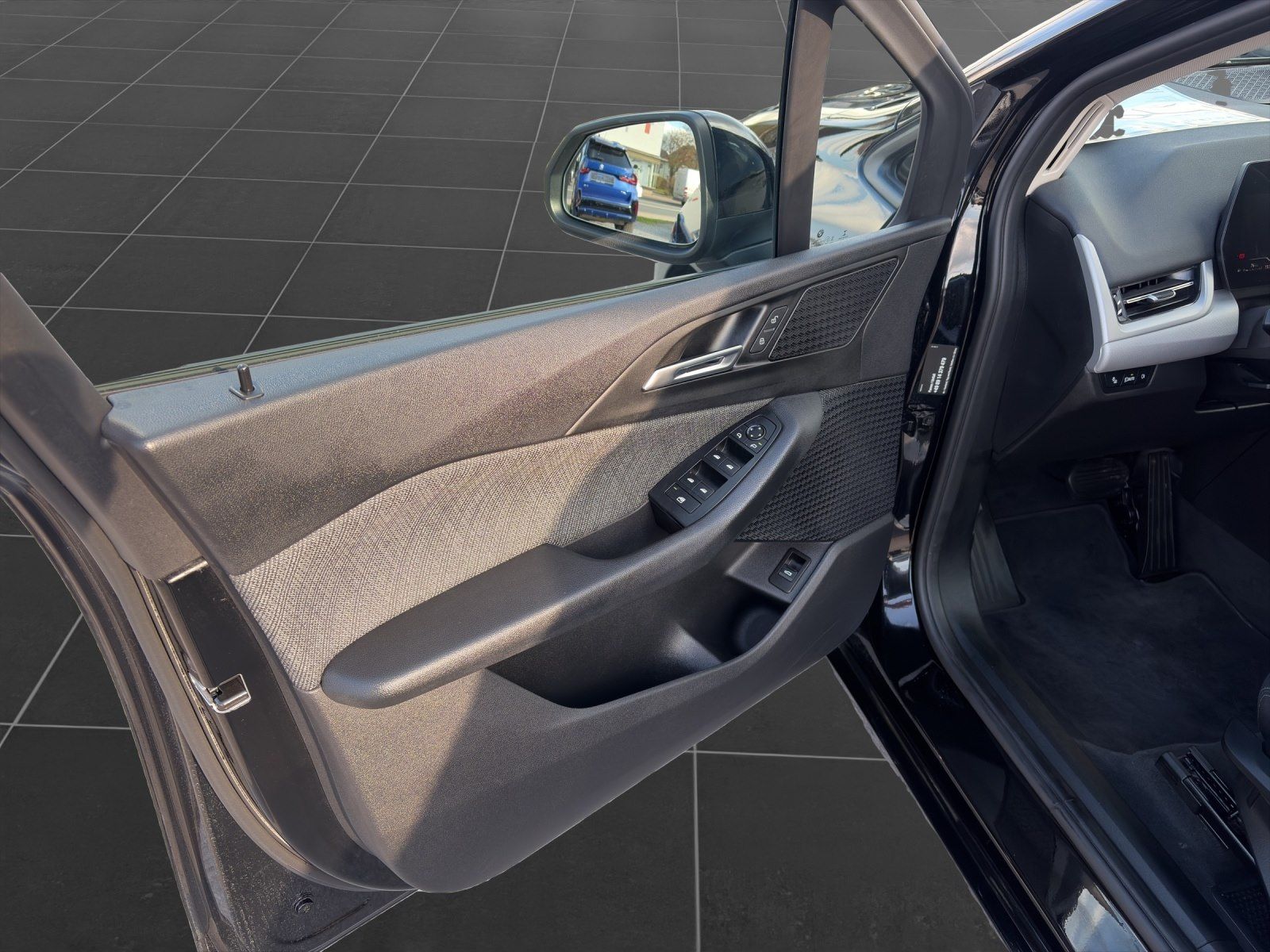 BMW 218i Active Toure| Aktivsitz| Kamera| Shz| Navi| foto 10