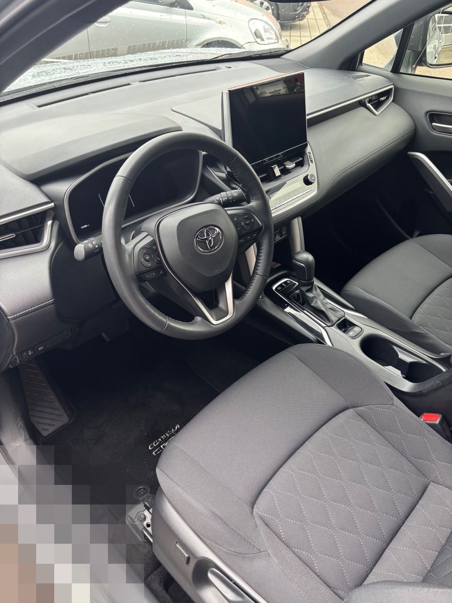 Toyota Corolla Cross Hybrid FWD Teamplayer foto 5