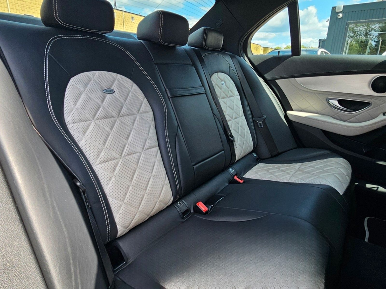Mercedes-Benz C 400 4Matic Edition 1*LED*Keyless*Designo Innen foto 20