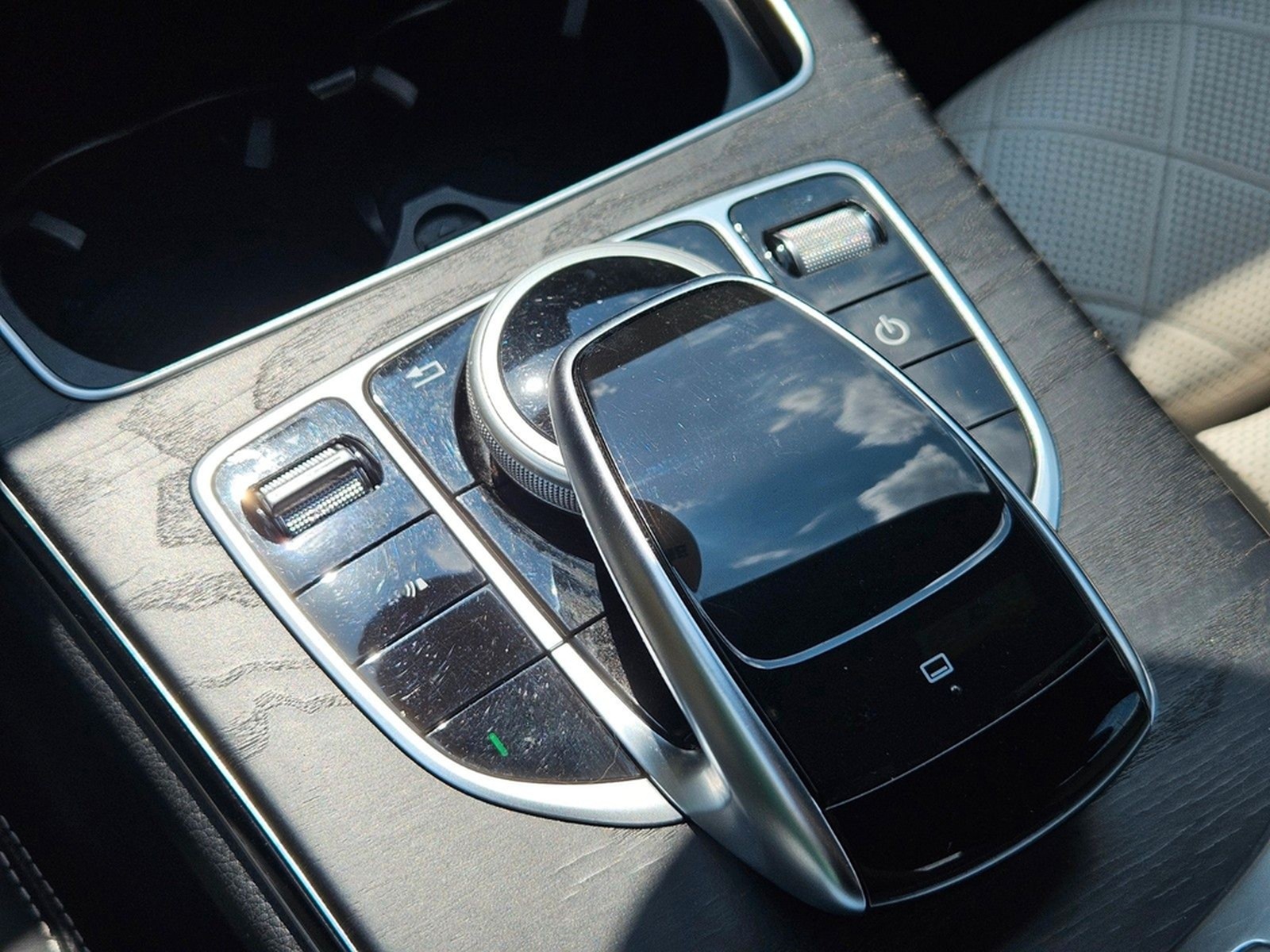 Mercedes-Benz C 400 4Matic Edition 1*LED*Keyless*Designo Innen foto 38