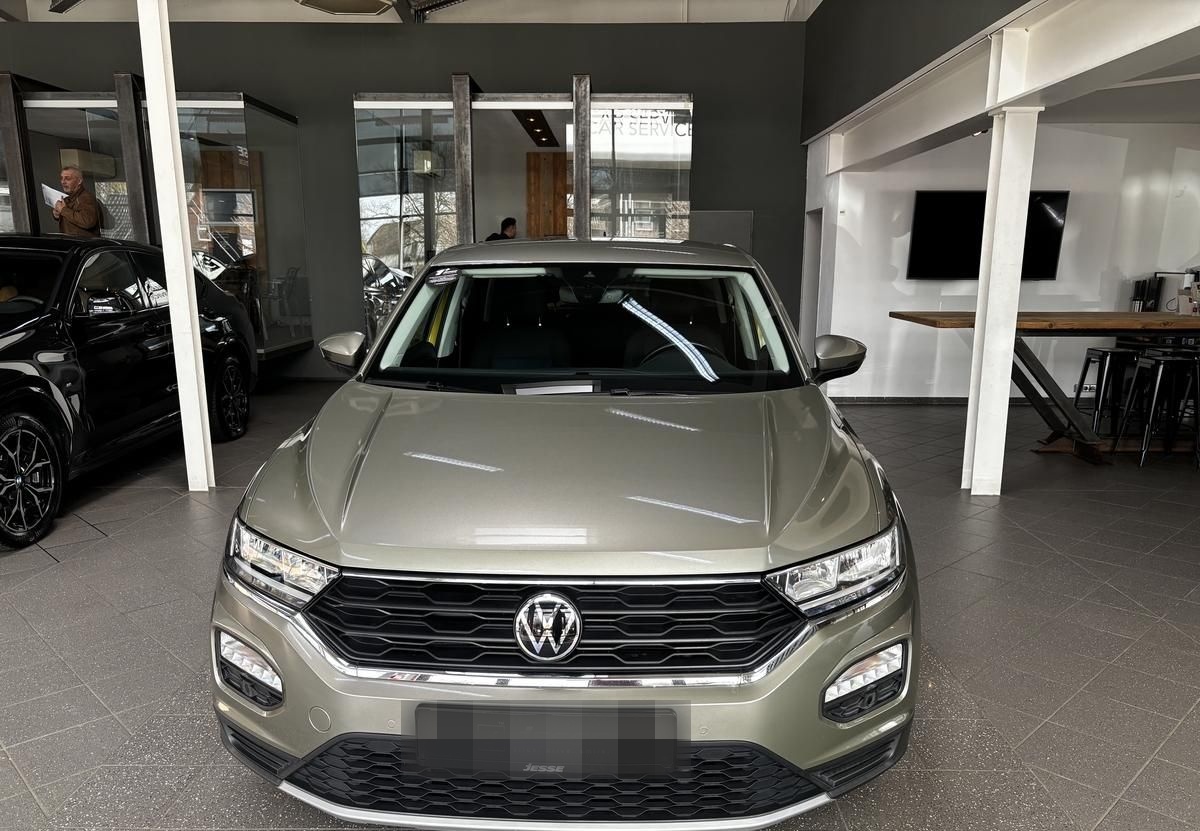 Volkswagen T-Roc 1.5 TSI ACT United ACC Navi CarPlay PDC  foto 2