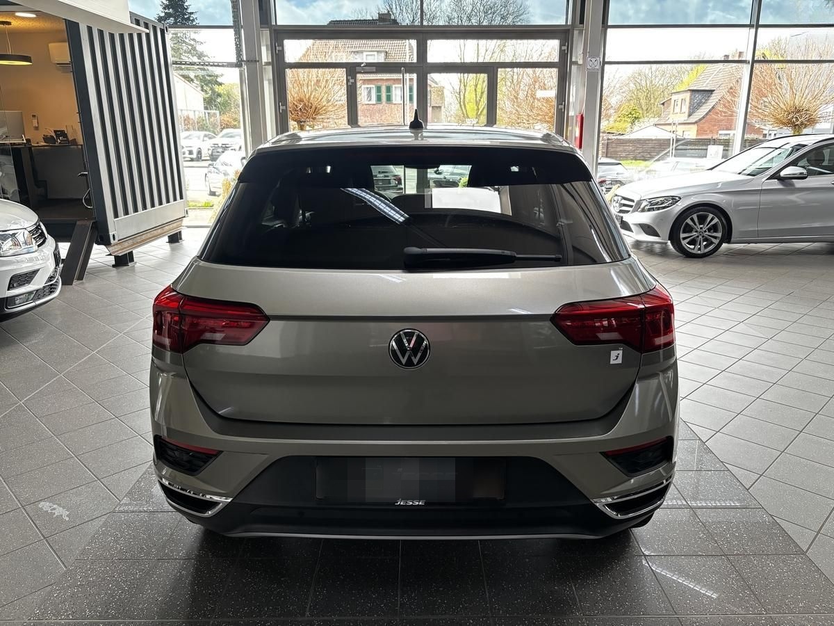 Volkswagen T-Roc 1.5 TSI ACT United ACC Navi CarPlay PDC  foto 6