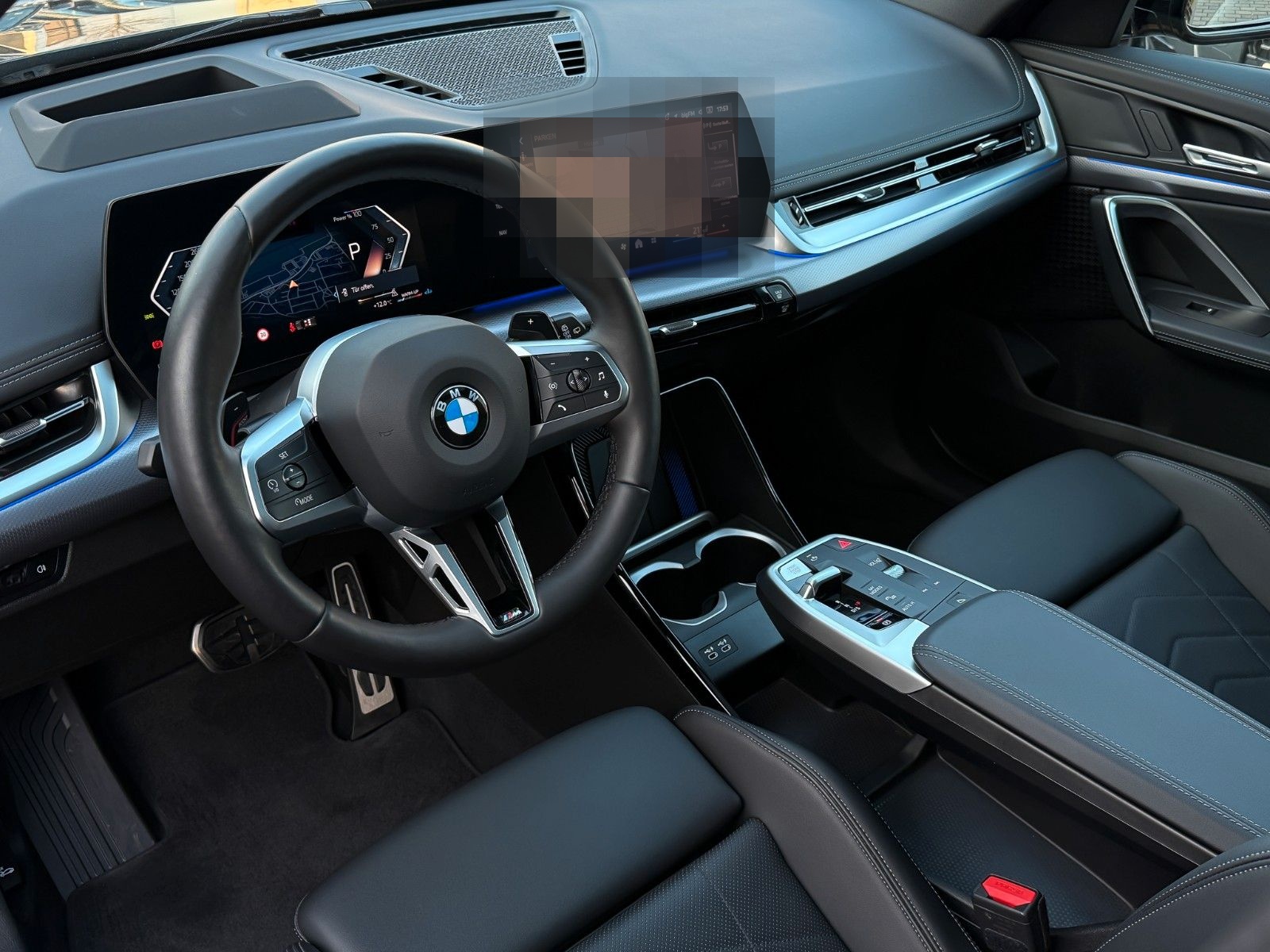 BMW X1 20 d xD M Sport AHK 20" hifi Pano HuD memory foto 23