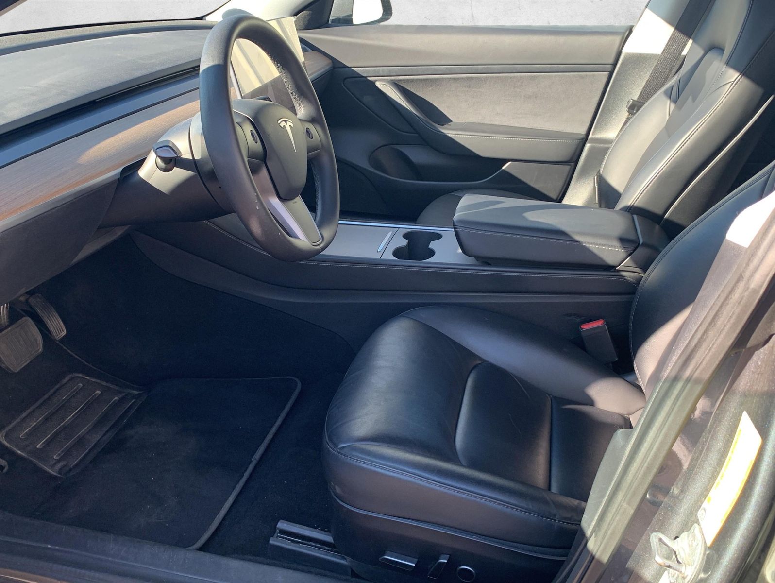 Tesla Model 3 Standard Range+ * Mwst ausweisbar foto 16