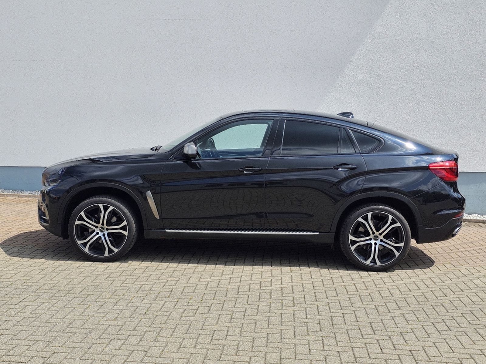 BMW X6 xDrive40d - foto 4