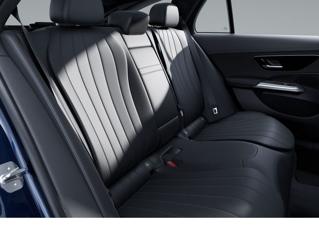 Mercedes-Benz E 220 d T AMG Sport Advanced Distr. LED Pano HUD foto 11