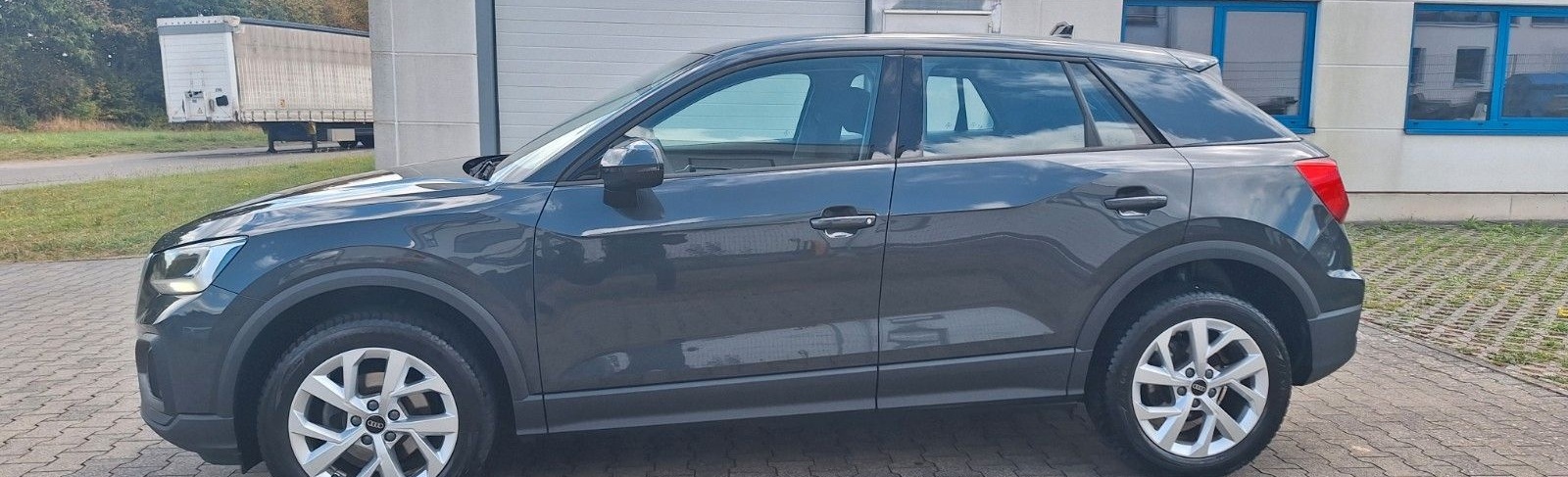Audi Q2 30 TFSI Navi,Kamera,LED,Tempo, foto 8